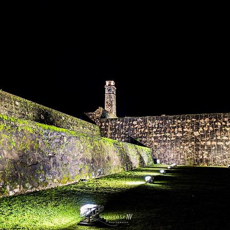 Southern Comforts - Galle Fort Exterior photo